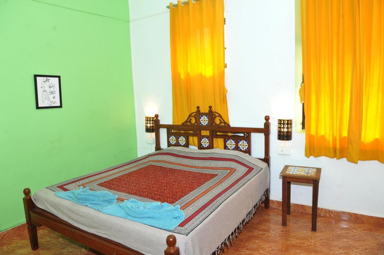 Vivenda Rebelo Hotel Panaji Bagian luar foto