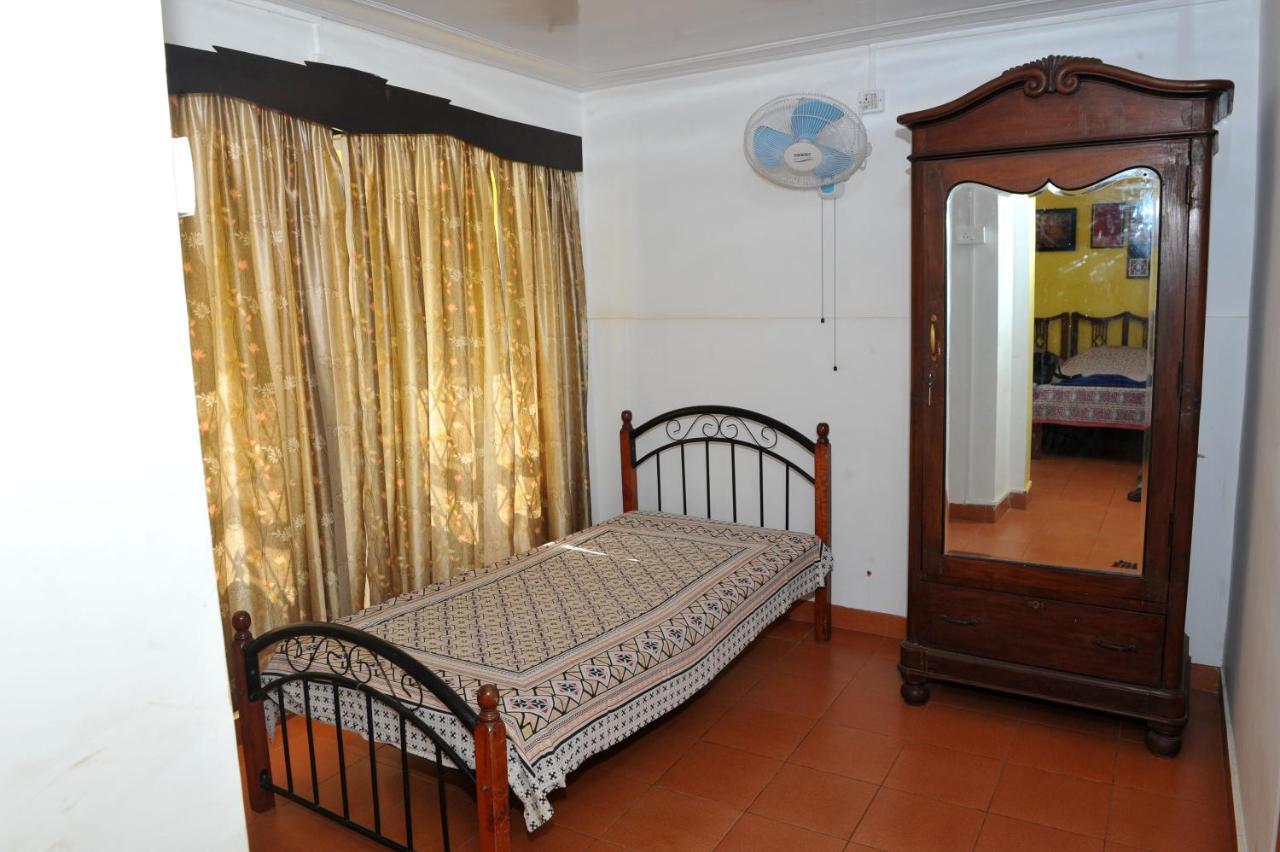 Vivenda Rebelo Hotel Panaji Bagian luar foto